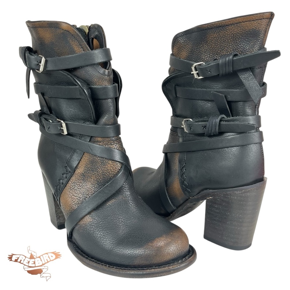 Freebird Baker Women’s 5 Ankle Boots‎ Black Distressed Leather Buckle Heel